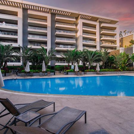 شقة فندقية عائلية بجانب المطار منتجع اوشن بلو Cairo Exterior photo